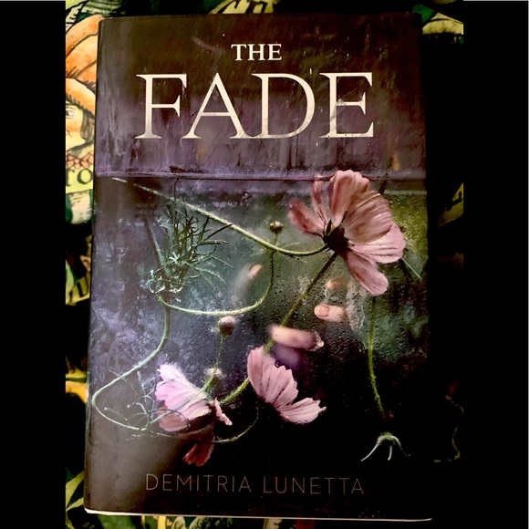 Book - Picture 1 of 1